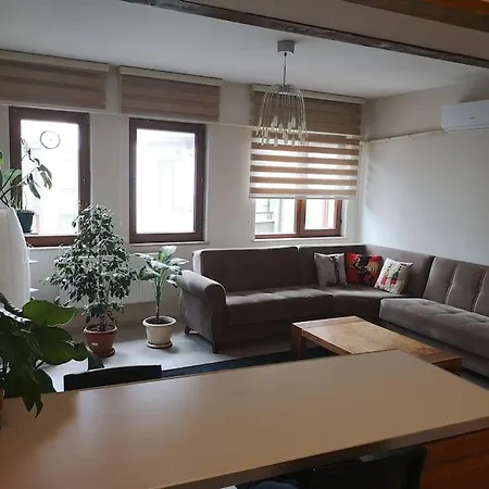 Jakuzili, Klimali,terasli, Manzarali, Iskeleye 2dk Apartment