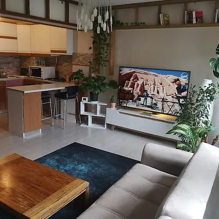 Jakuzili, Klimali,terasli, Manzarali, Iskeleye 2dk Apartment